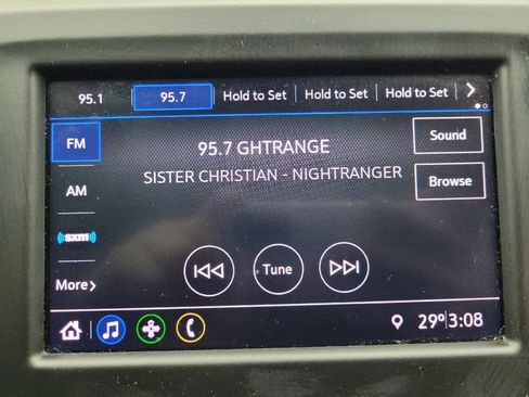 Used 2020 Chevrolet Equinox LT image 25