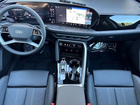 New 2025 Audi Q5 Premium Plus image 10
