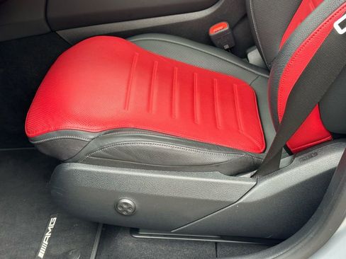 Used 2024 Mercedes-Benz GLC 43 AMG 4MATIC image 13