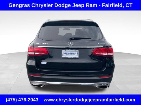 Used 2019 Mercedes-Benz GLC 300 4MATIC image 6