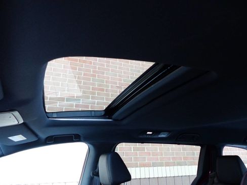 Used 2024 Honda Odyssey Sport image 32