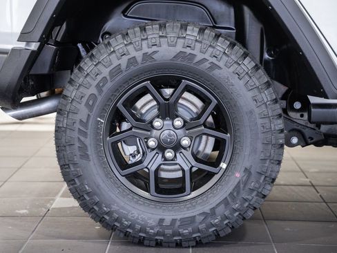New 2026 Jeep Wrangler Unlimited Sport AWD/4WD image 17