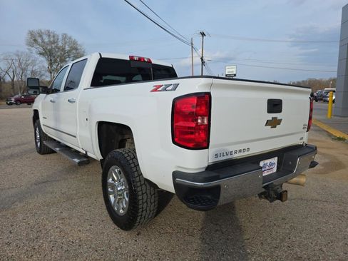 Used 2018 Chevrolet Silverado 2500 LTZ w/ Duramax Plus Package image 4