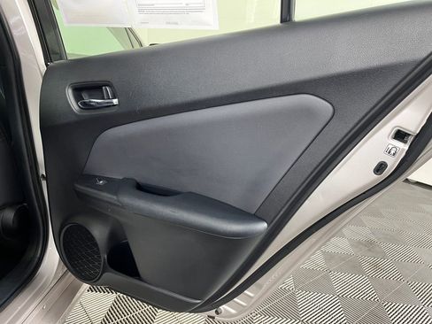 Used 2017 Toyota Prius Prime Premium image 14