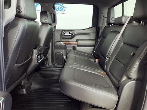 Used 2022 GMC Sierra 1500 SLT image 9