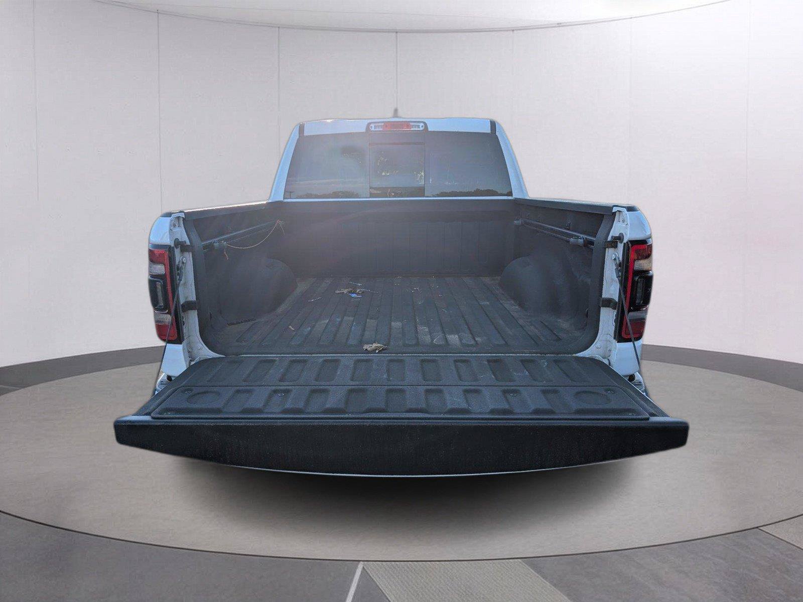 Used 2021 RAM 1500 Laramie AWD/4WD image 5