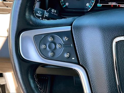 Used 2019 GMC Yukon XL SLT w/ Open Road Package image 23