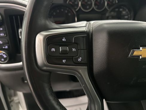 Used 2022 Chevrolet Silverado 1500 LT w/ Bed Protection Package AWD/4WD image 16