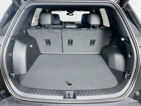 New 2026 Chevrolet Equinox LT w/ Convenience Package II AWD/4WD image 25