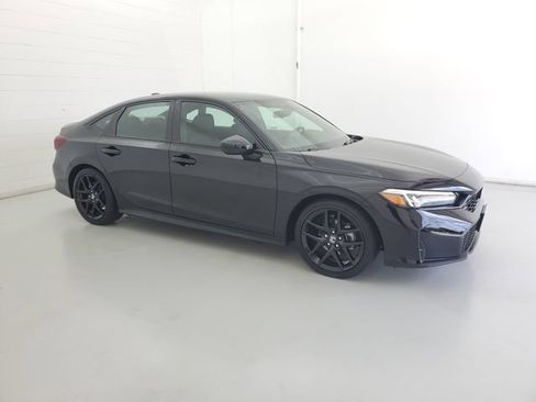 Used 2026 Honda Civic Sport image 4