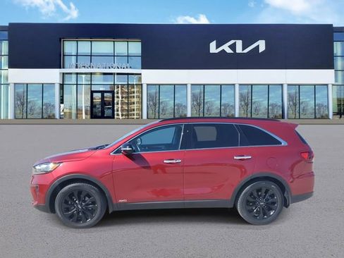 Used 2020 Kia Sorento S image 4