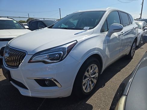 Used 2017 Buick Envision Essence FWD image 3