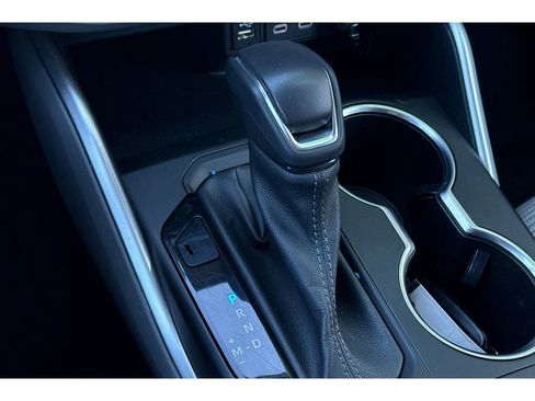 Certified 2023 Toyota Highlander LE image 24