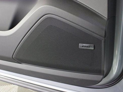 Certified 2025 Porsche Cayenne Coupe image 17