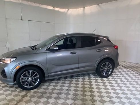 Used 2023 Buick Encore GX Select w/ Experience Buick Package FWD image 5