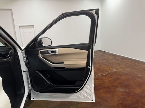 Used 2023 Ford Explorer XLT w/ Equipment Group 202A image 62