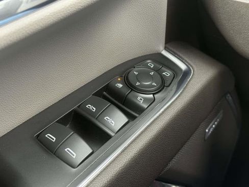Certified 2024 Chevrolet Silverado 1500 LTZ w/ Technology Package image 17
