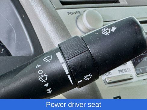 Used 2011 Toyota Camry XLE image 16