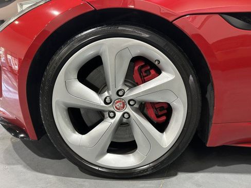 Used 2016 Jaguar F-TYPE R AWD/4WD image 6