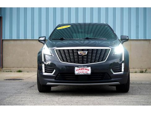 Used 2020 Cadillac XT5 Premium Luxury image 2