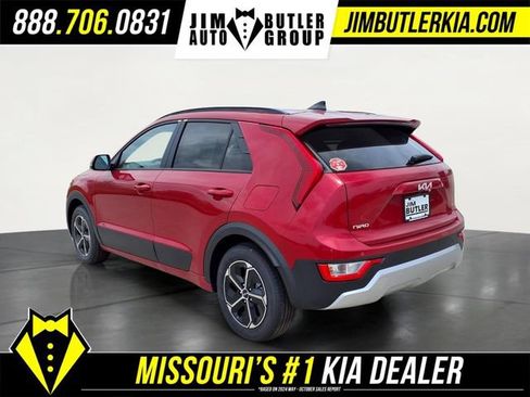 New 2026 Kia Niro EX FWD image 17