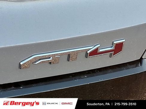 New 2026 GMC Terrain AT4 w/ LPO, Black Badging Package AWD/4WD image 22