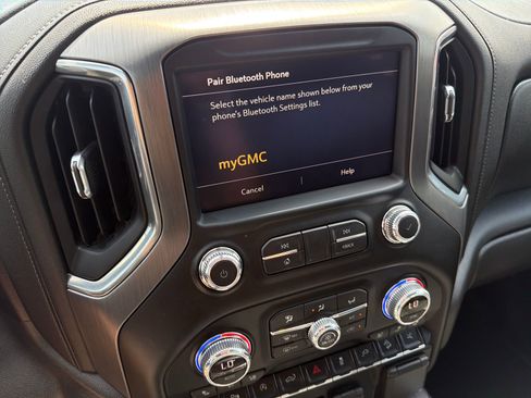 Used 2021 GMC Sierra 1500 Denali w/ Denali Ultimate Package AWD/4WD image 21