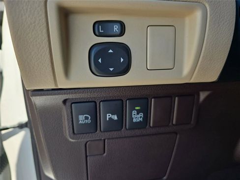 Used 2016 Lexus ES 350 image 33