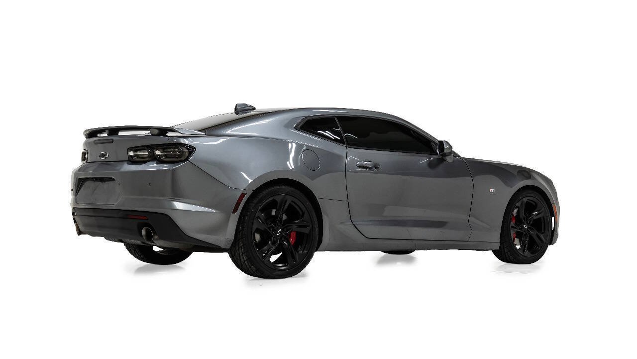 Used 2022 Chevrolet Camaro SS RWD image 3