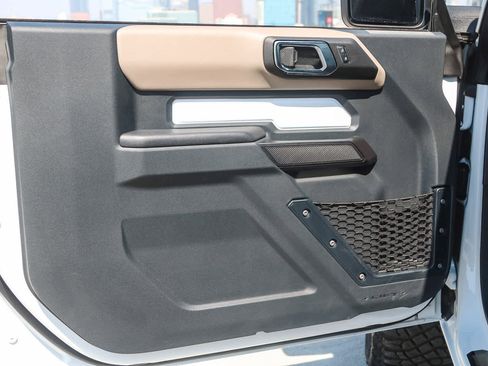 Used 2024 Ford Bronco Wildtrak image 22