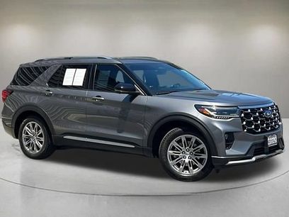 Used 2025 Ford Explorer Platinum