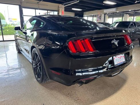 Used 2015 Ford Mustang Coupe w/ Equipment Group 051A RWD image 5