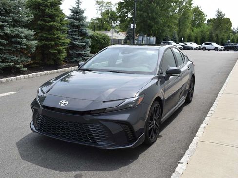 Used 2026 Toyota Camry XSE FWD image 3