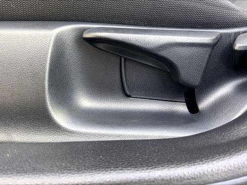 Used 2024 Toyota Corolla LE FWD image 34