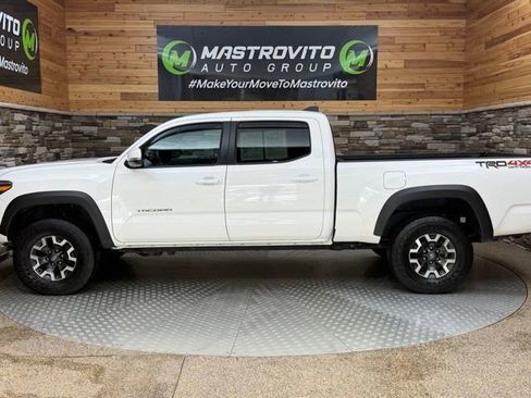 Used 2023 Toyota Tacoma TRD Off-Road AWD/4WD image 6