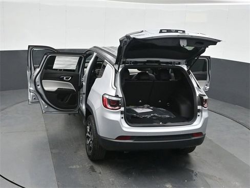 New 2026 Jeep Compass Limited image 49