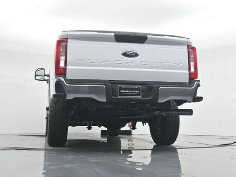 New 2026 Ford F350 XL w/ FX4 Off-Road Package AWD/4WD image 50