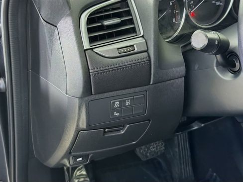 Used 2016 MAZDA MAZDA6 Touring image 11