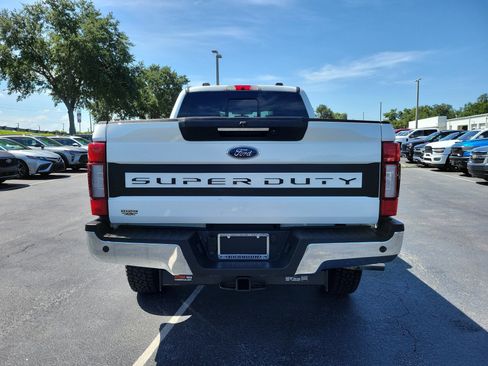 Used 2022 Ford F250 Lariat w/ Lariat Ultimate Package AWD/4WD image 8