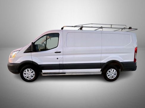 Used 2016 Ford Transit 250 130 Low Roof w/ Exterior Upgrade Package image 8