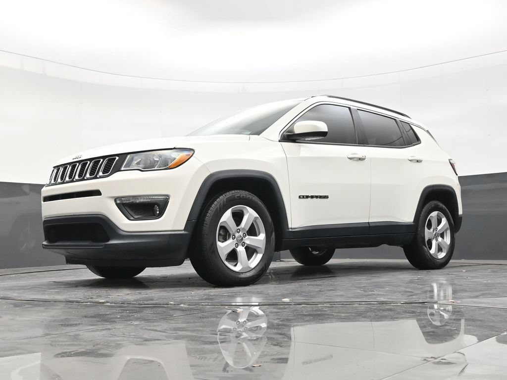 Used 2020 Jeep Compass Latitude w/ Popular Equipment Group FWD image 20