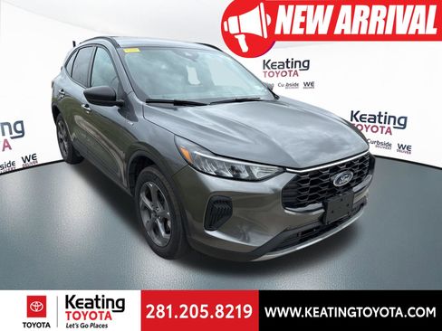 Used 2025 Ford Escape ST-Line AWD/4WD image 1