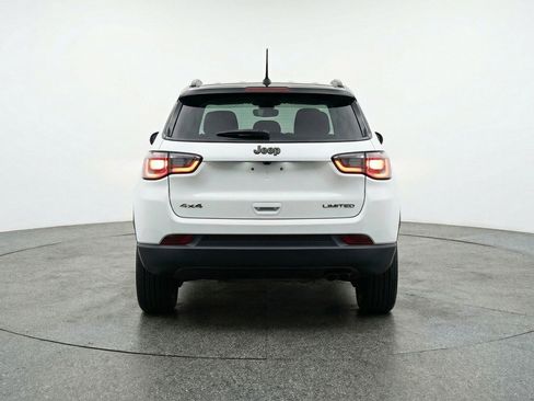 Used 2025 Jeep Compass Limited AWD/4WD image 6