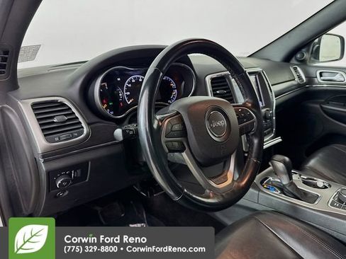 Used 2018 Jeep Grand Cherokee Limited image 9