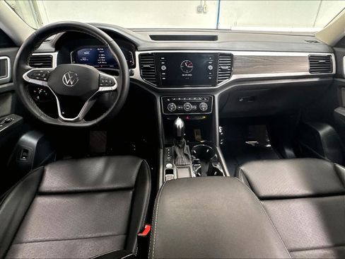 Used 2023 Volkswagen Atlas SE FWD image 10