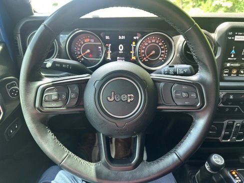Used 2022 Jeep Wrangler Unlimited Sport AWD/4WD image 12
