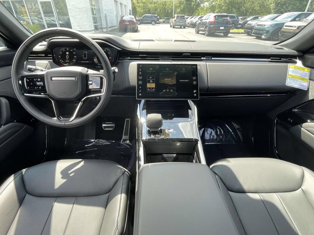 New 2026 Land Rover Range Rover Sport Dynamic SE AWD/4WD image 21