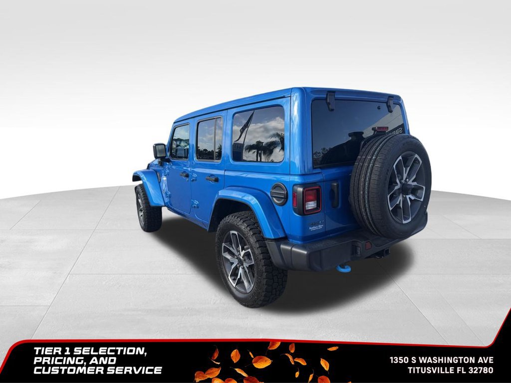 Used 2024 Jeep Wrangler Unlimited w/ Technology Group AWD/4WD image 17