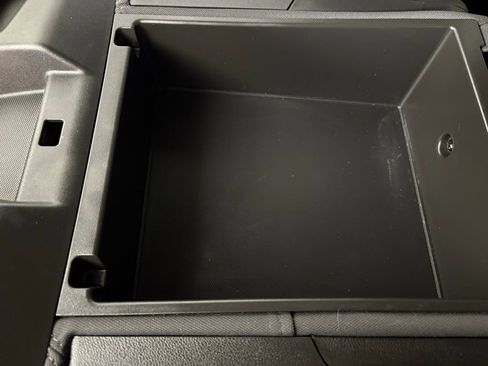 Used 2022 Chevrolet Silverado 1500 Custom w/ Safety Confidence Package image 33