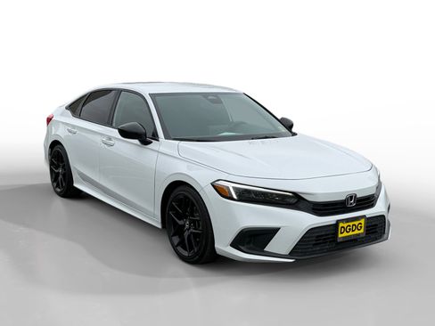 Certified 2022 Honda Civic Sport image 7
